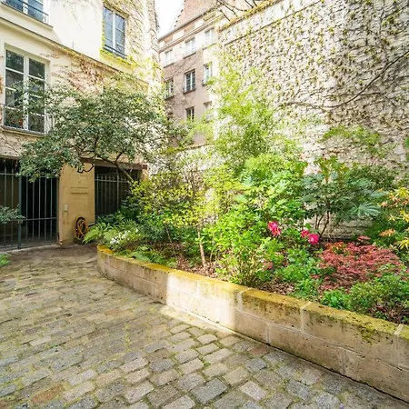 Apartment Happy - Tournelles Garden Paris