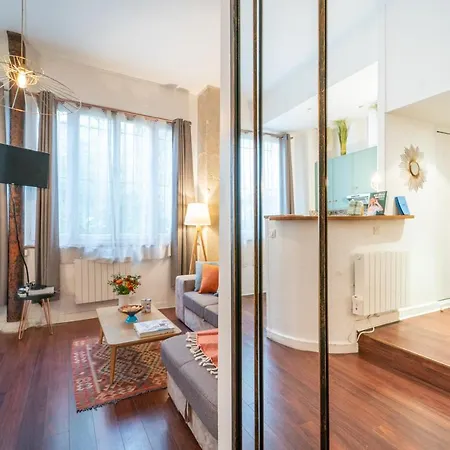 Happy - Tournelles Garden Apartment *